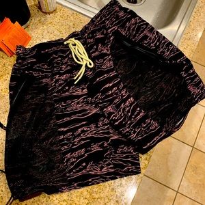 Darc sport shorts size large